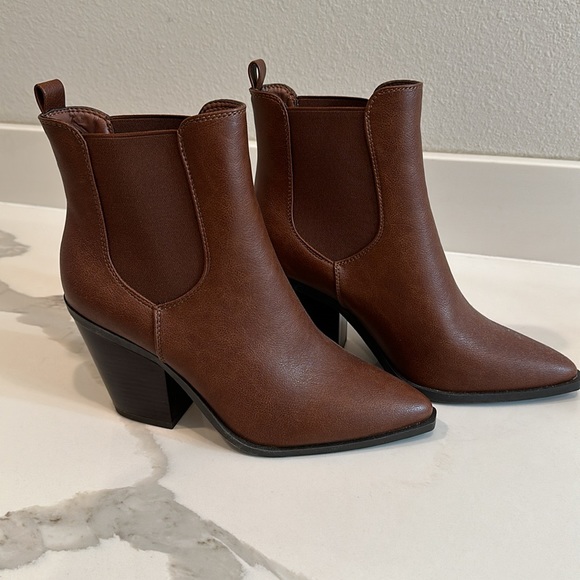 Bamboo Ankle Boots Brown Size 10 - Picture 2 of 6